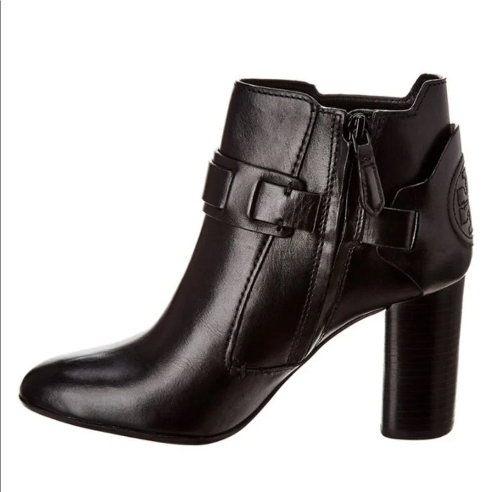 Tory Burch NEW Black Colton Leather Heeled Big Logo Side zip Bootie sz 10